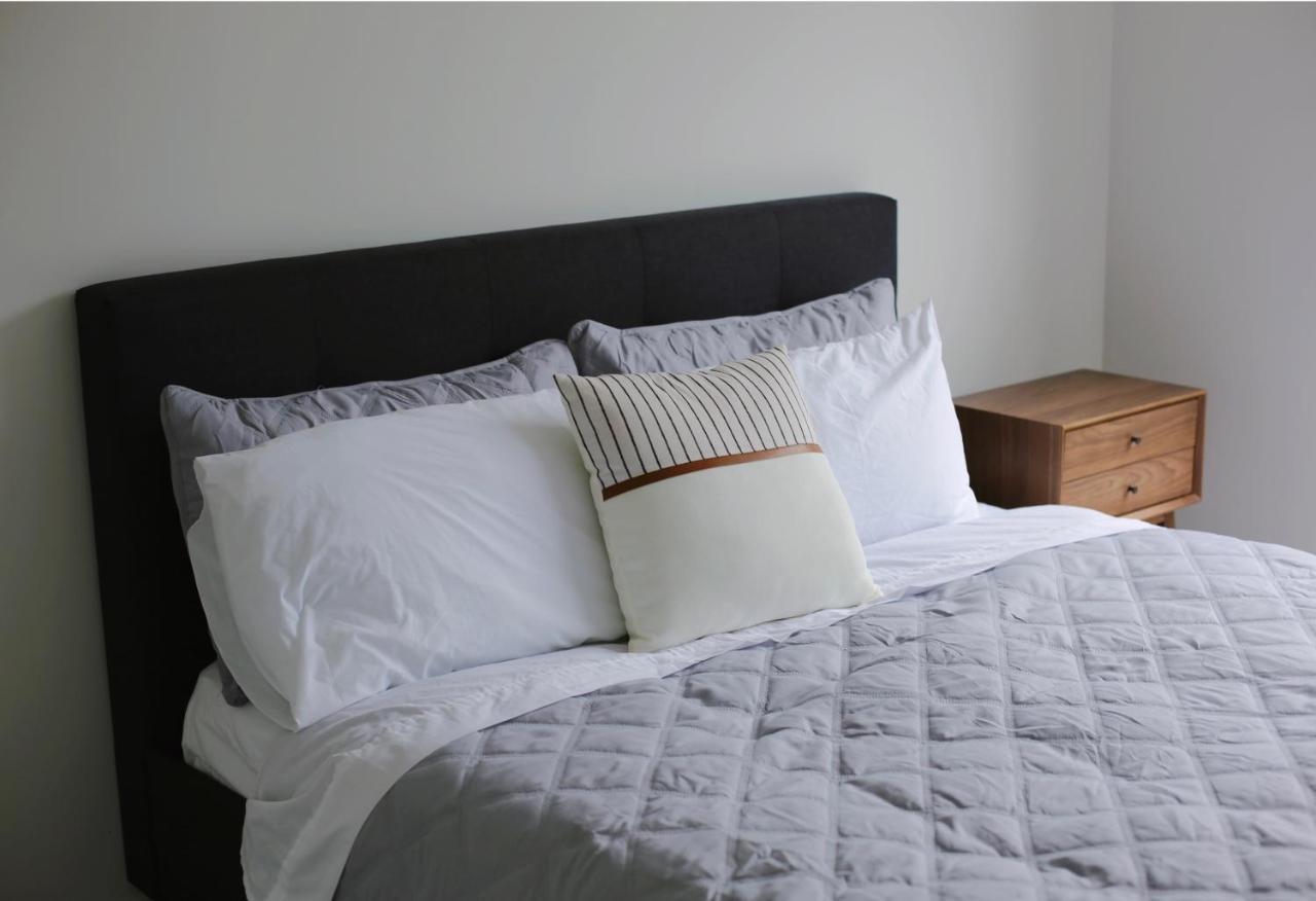 Cozy And Comfortable, Sunny Three-Storey Building Auckland Esterno foto